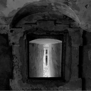 Meurtrière de l'entrée